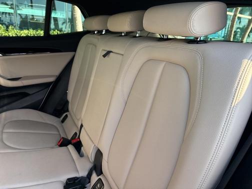 2020 BMW X2 sDrive28i