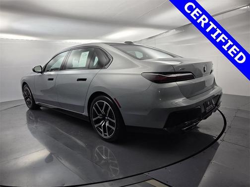 2023 BMW 760 760i xDrive