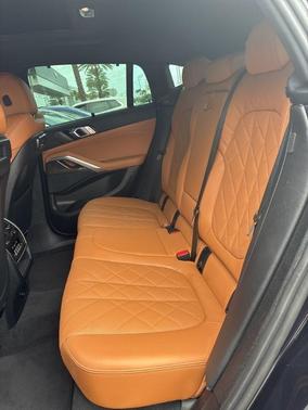 2023 BMW X6 xDrive40i