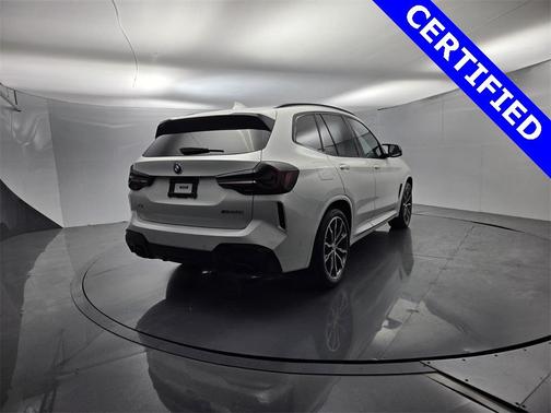2023 BMW X3 M40i
