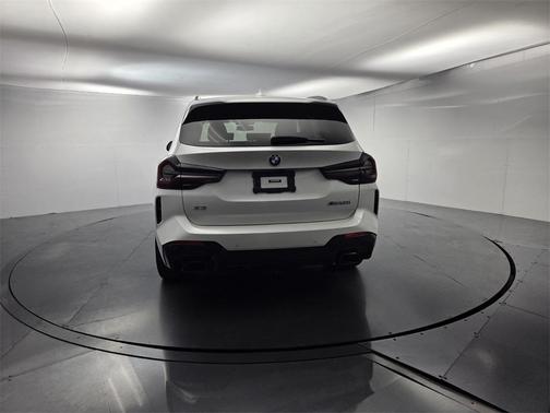 2023 BMW X3 M40i