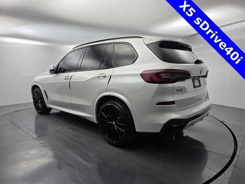 2022 BMW X5 sDrive40i