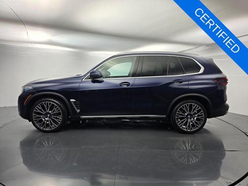 Tanzanite Blue II Metallic 2024 BMW X5 sDrive40i