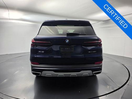 Tanzanite Blue II Metallic 2024 BMW X5 sDrive40i