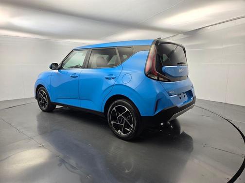Surf Blue 2024 Kia Soul EX
