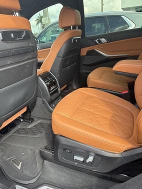 2023 BMW X7 xDrive40i