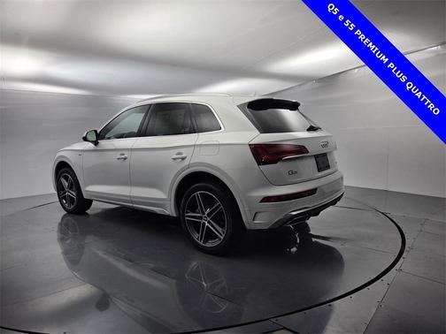 2021 Audi Q5 e 55 Premium