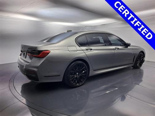 2022 BMW 750 i xDrive