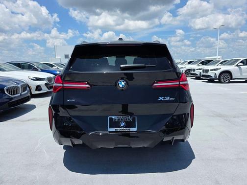 Black Sapphire Metallic 2026 BMW X3 30 xDrive