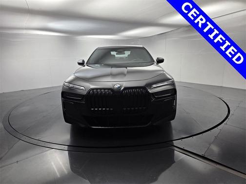 2023 BMW 760 760i xDrive