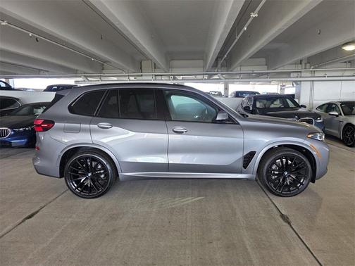 Gray Metallic 2026 BMW X5 xDrive40i
