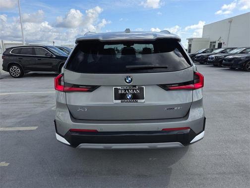 2026 BMW X1 xDrive28i