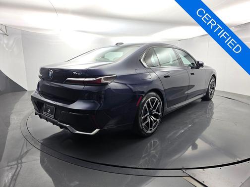 Tanzanite Blue II Metallic 2023 BMW 740 i