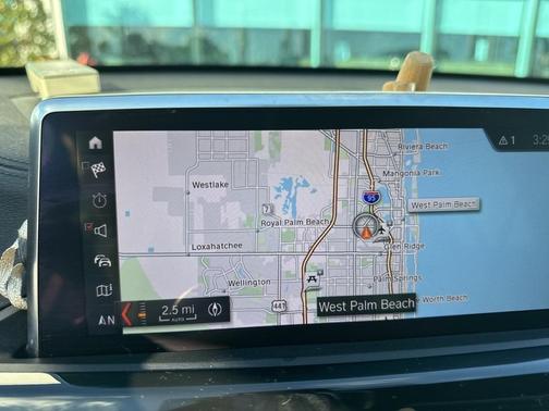 2022 BMW X1 sDrive28i