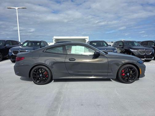 2026 BMW M440 i xDrive