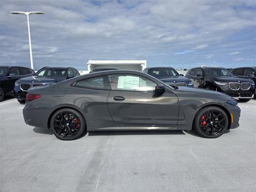 2026 BMW M440 i xDrive