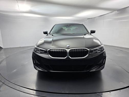 Jet Black 2023 BMW 330 i