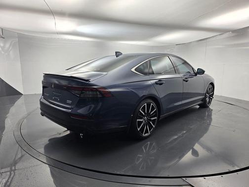 Canyon 2025 Honda Accord Hybrid Touring