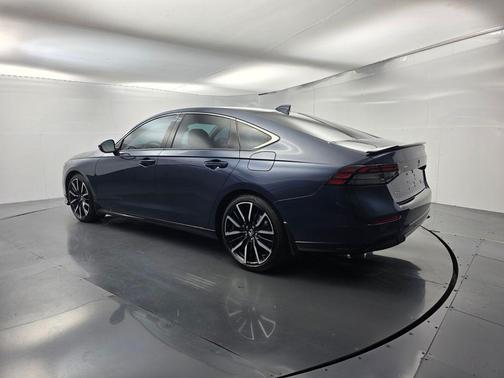 Canyon 2025 Honda Accord Hybrid Touring