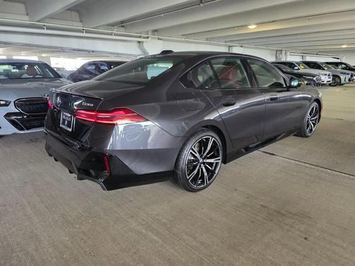 Dark Graphite Metallic 2027 BMW 530 i