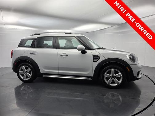 2017 MINI Countryman Cooper