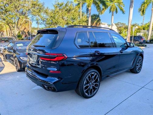 2026 BMW X7 M60i