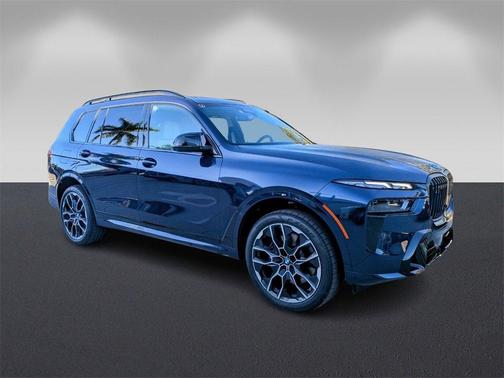 2026 BMW X7 M60i