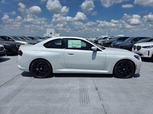 Mineral White Metallic 2026 BMW 230 i
