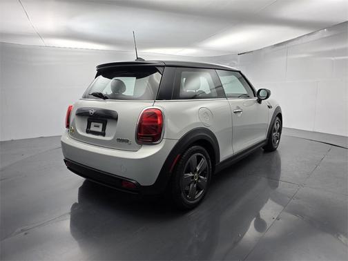 2022 MINI SE Hardtop Cooper