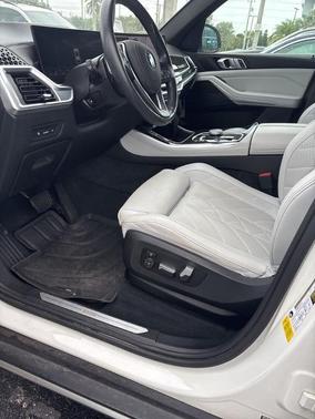 Alpine White 2024 BMW X5 sDrive40i