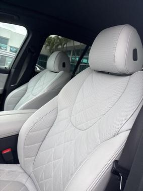 Alpine White 2024 BMW X5 sDrive40i