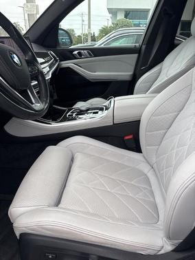 Alpine White 2024 BMW X5 sDrive40i