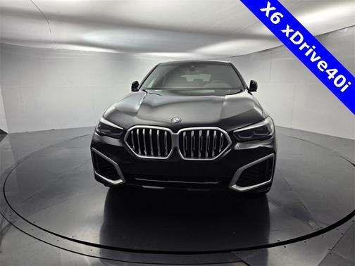 2022 BMW X6 xDrive40i