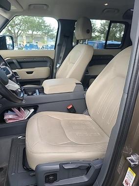 2022 Land Rover Defender 110 S