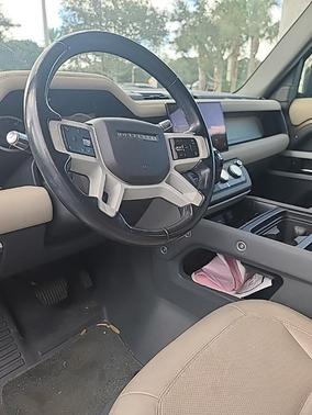 2022 Land Rover Defender 110 S