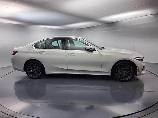 2025 BMW 330 i