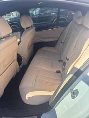 2023 BMW 530 i xDrive