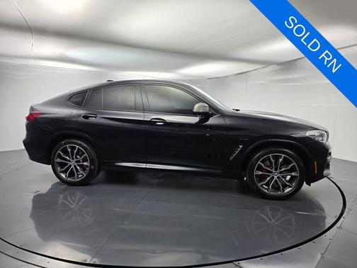 Carbon Black Metallic 2021 BMW X4 M40i
