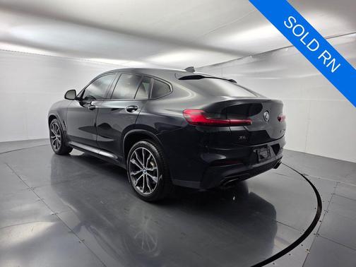 Carbon Black Metallic 2021 BMW X4 M40i