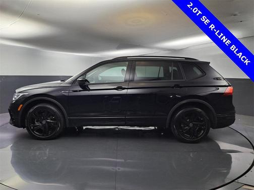 2023 Volkswagen Tiguan 2.0T SE R-Line Black