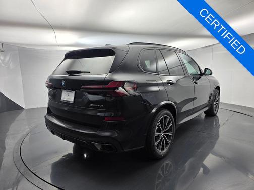 Black Sapphire Metallic 2024 BMW X5 sDrive40i