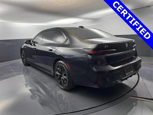 2024 BMW i7 M70