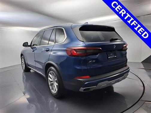 2023 BMW X5 sDrive40i
