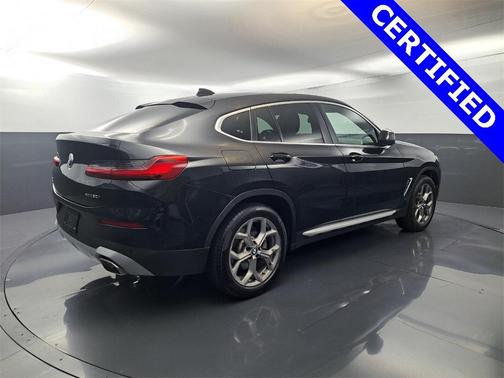 2024 BMW X4 xDrive30i