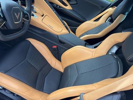 2023 Chevrolet Corvette Stingray w/2LT