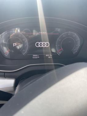 2024 Audi Q5 45 S line quattro Premium