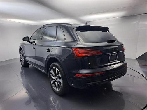 2024 Audi Q5 45 S line quattro Premium