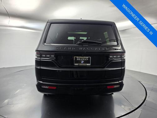 2024 Jeep Grand Wagoneer Series III