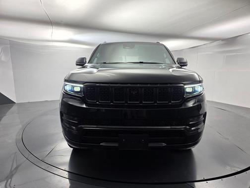 2024 Jeep Grand Wagoneer Series III