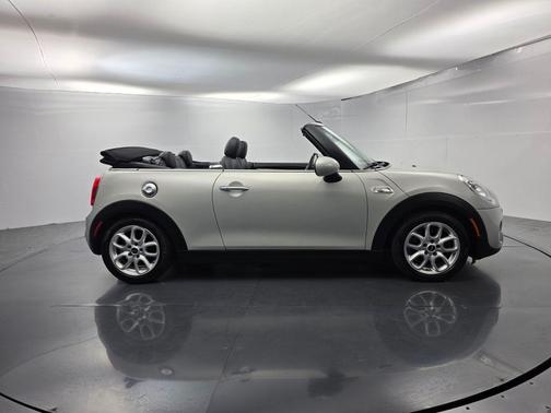 White Silver Metallic 2018 MINI Convertible Cooper S